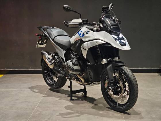 BMW R 1300 GS BMW R 1300 GS